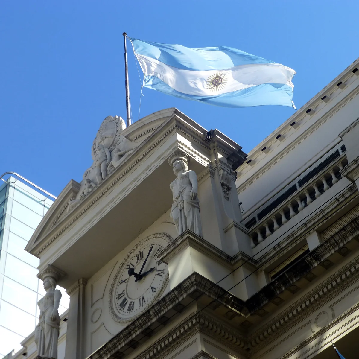 Fachada histórica de la sede central del Banco Central de la República Argentina